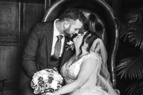 Mia & Ben